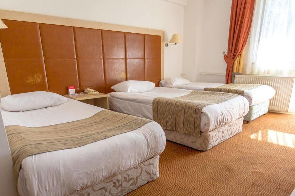 Kaya Greenpark Hotel Karapazar ภายนอก รูปภาพ